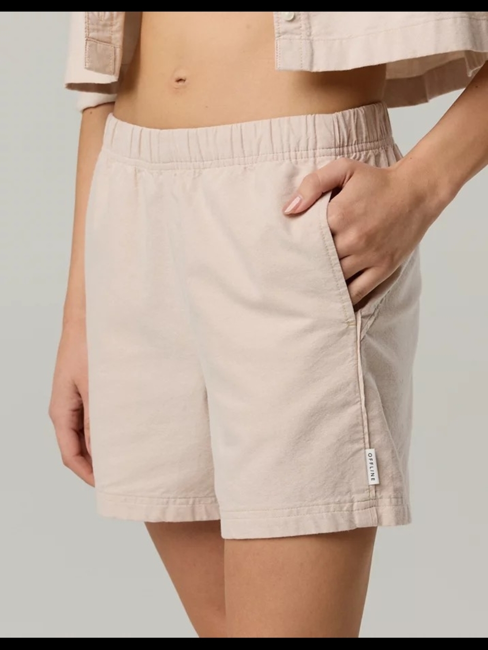 aerie - NWT Day Off Oxford Short Beige - M